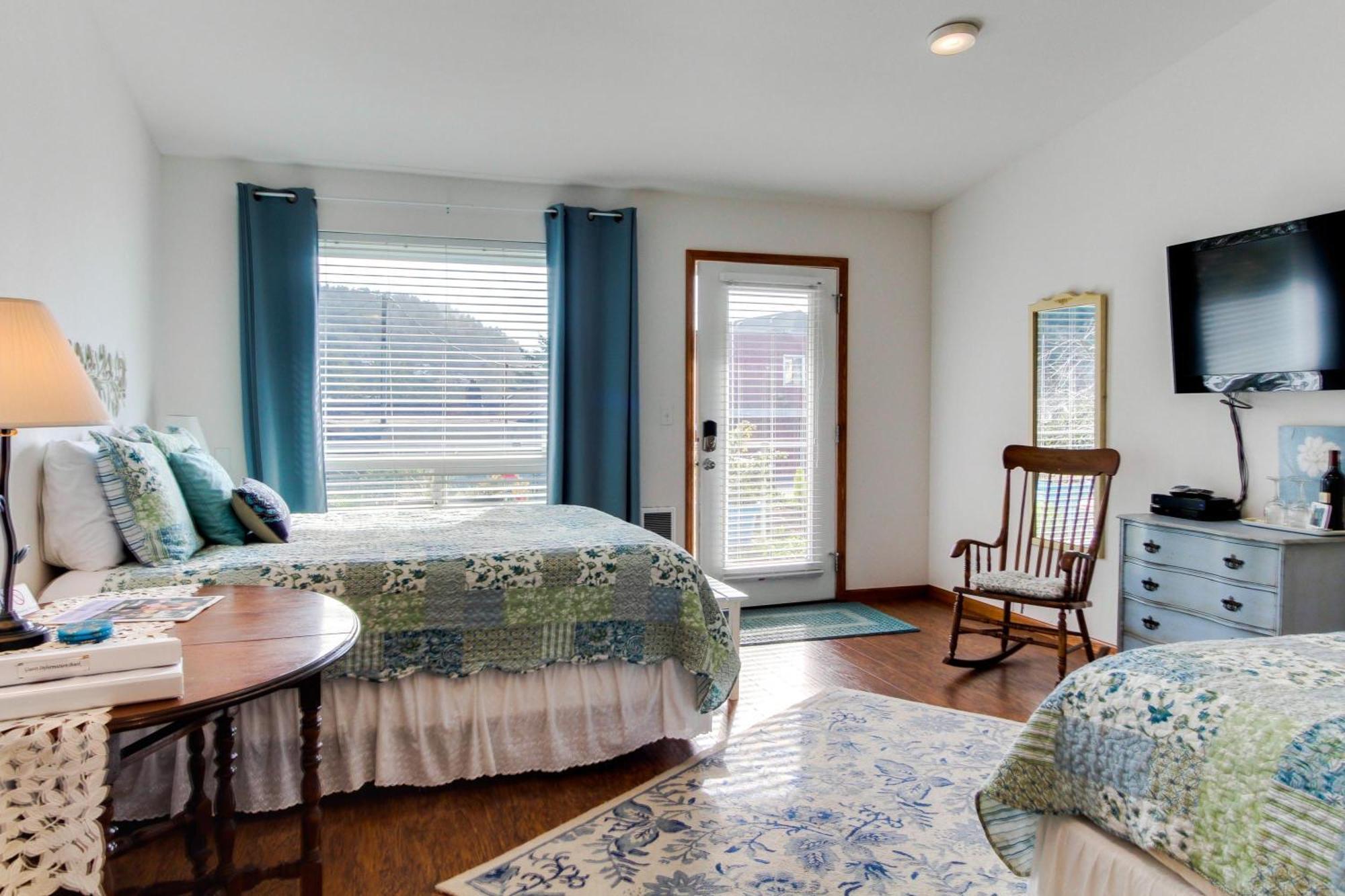 Ocean Cove Inn Yachats Dış mekan fotoğraf
