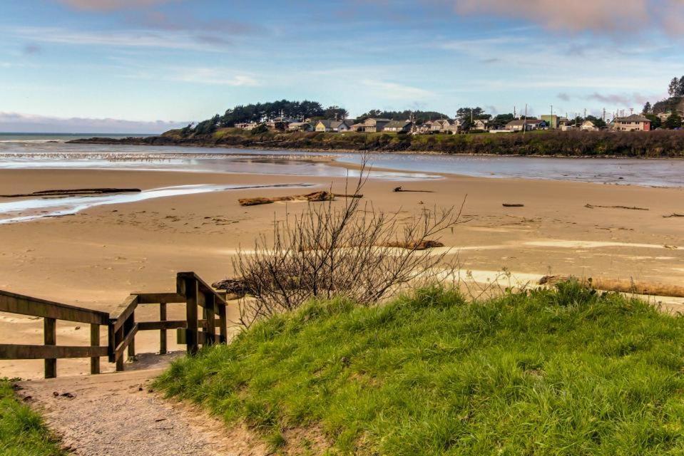 Ocean Cove Inn Yachats Dış mekan fotoğraf